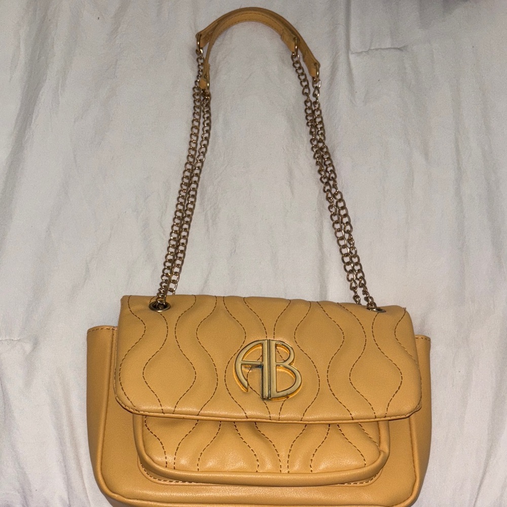 Elegant Tan Quilted Shoulder Bag with Chain Strap